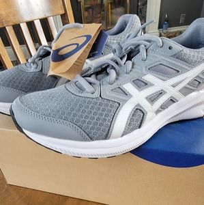 ASICS Jolt3 Pink&Grey Running Shoes NWT size 9.5